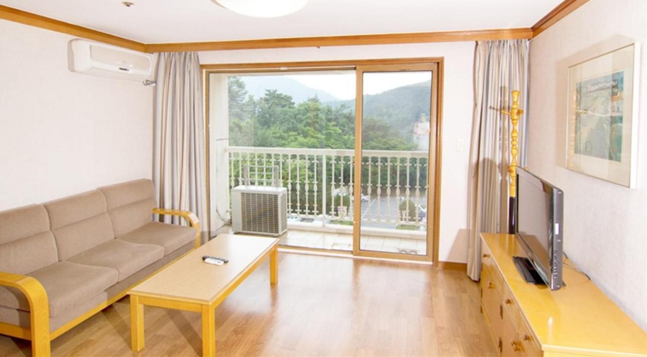Hanwha Resort Suanbo Chungju Exterior foto